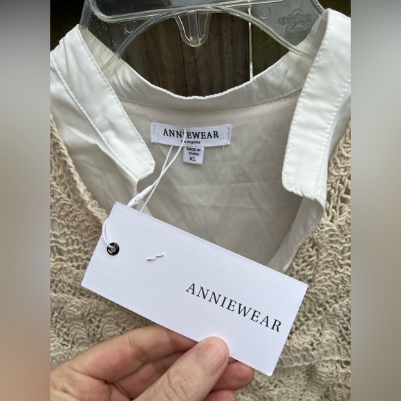 👗Annie wear white dress with crochet vest - Picture 6 of 13